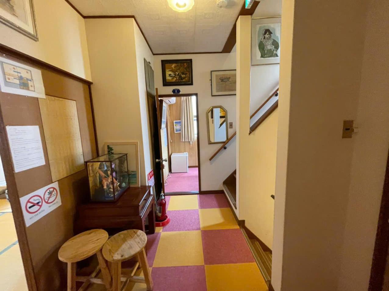 Apartemen Annam - Whole Three Story House